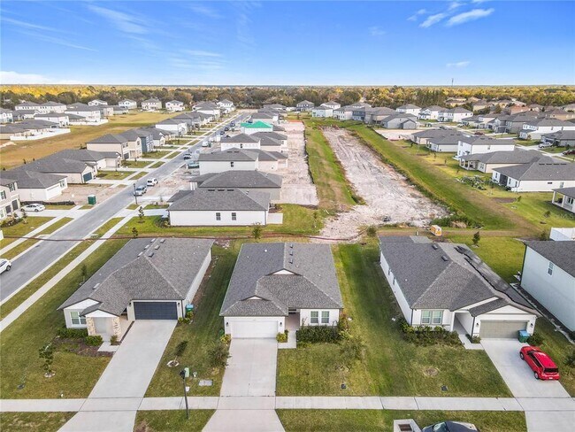 Building Photo - 1317 Sterling Pointe Dr