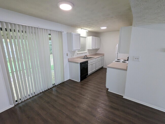 Foto del edificio - 2036 Pecan Ct