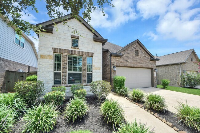 Building Photo - 2547 Granberry Pt