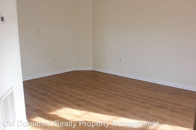 Foto del edificio - 2865 Taylor Spring Ln