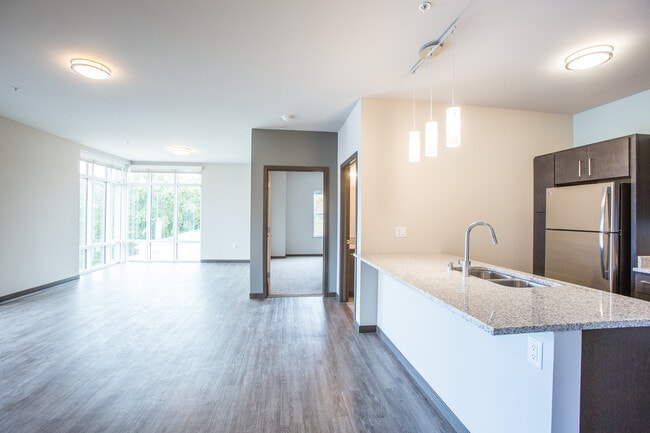 Building Photo - Esser Place
