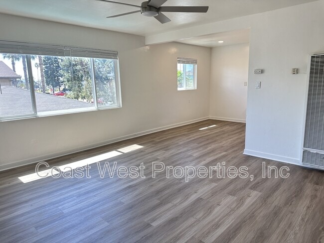 Building Photo - 3839 Kendall St