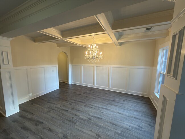 Foto del edificio - 5825 Trailwood Ct