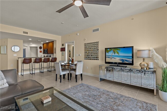 Foto del edificio - 5781 Cape Harbour Dr