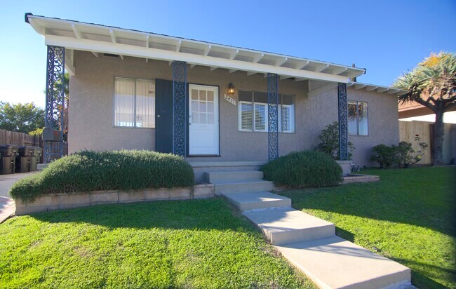 Foto del edificio - 2417 Wilcox Ave