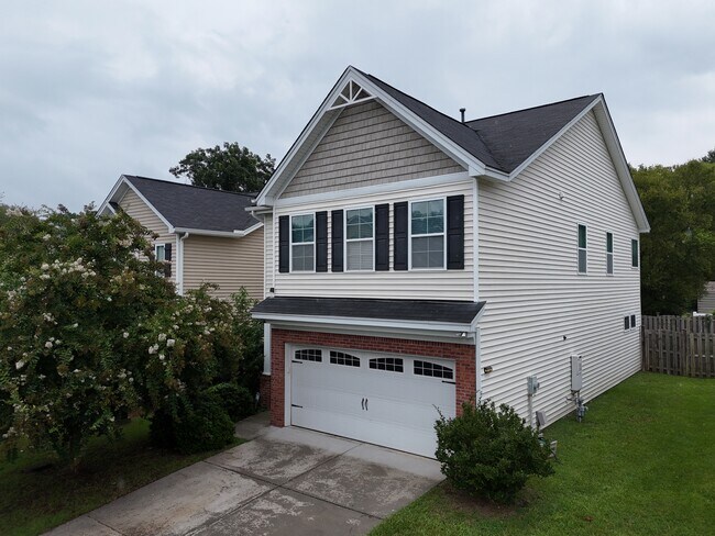 Foto del edificio - 124 Harvest Glen Ln