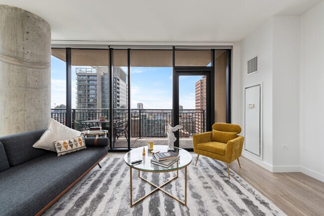 Foto del edificio - 833 N Clark St