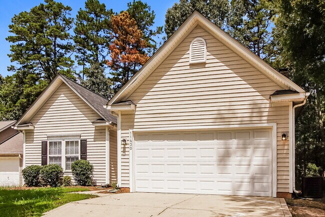 Foto del edificio - 11430 Northwoods Forest Dr