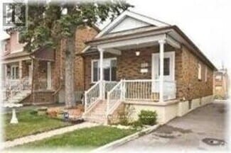 Building Photo - 210 Belgravia Ave