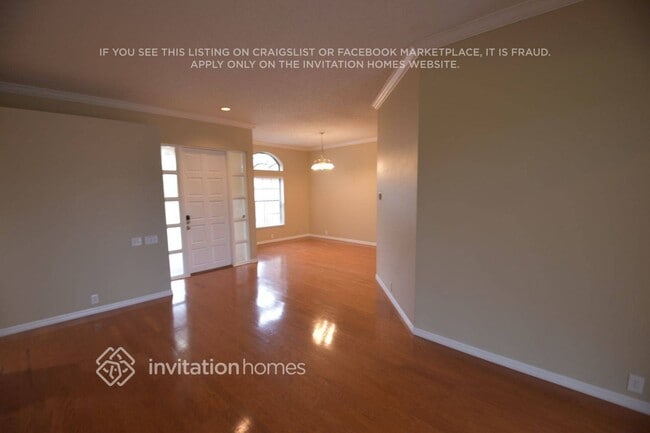 Foto del edificio - 4443 Bardsdale Dr