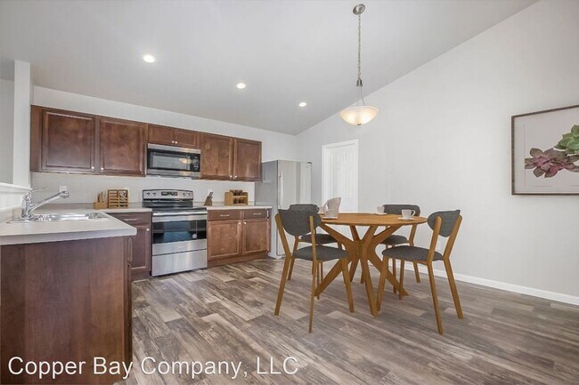 Building Photo - 3 br, 2 bath House - 2307 View Lane