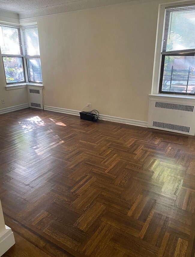 Building Photo - 41-09 41st St