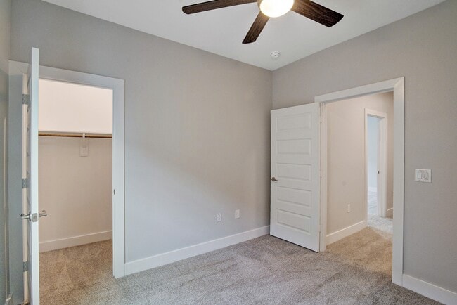 Building Photo - 28325 Birnham Woods Dr