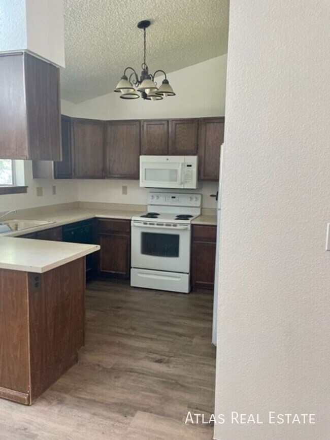 Foto del edificio - 2312 Antelope Rd