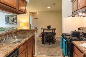 2BR,2BA,-934SF Bristle Bay - Runaway Bay Apartments