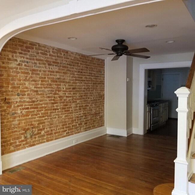 Building Photo - 28 S Carrollton Ave