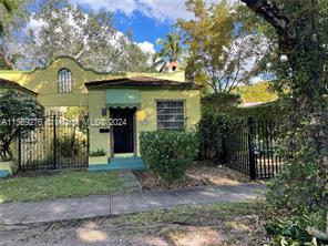 Building Photo - 1209 Aguila Ave