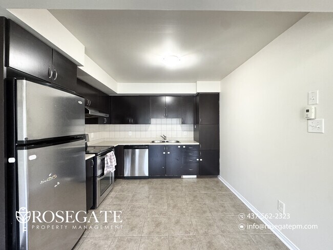 Building Photo - Modern 2-Bedroom Freehold Townhouse with Huge Outdoor Space – Brampton