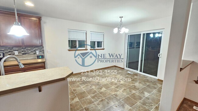 Foto del edificio - 121 177th St E