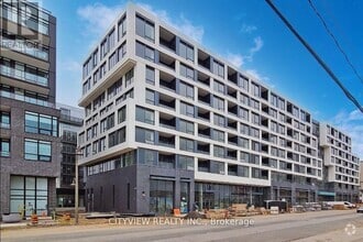 Building Photo - 2450-2450 Old Bronte Rd