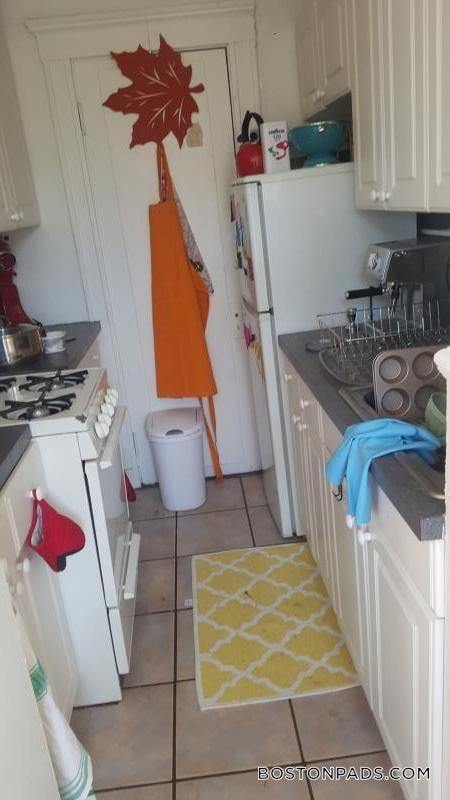 Foto del edificio - 121 Park Dr