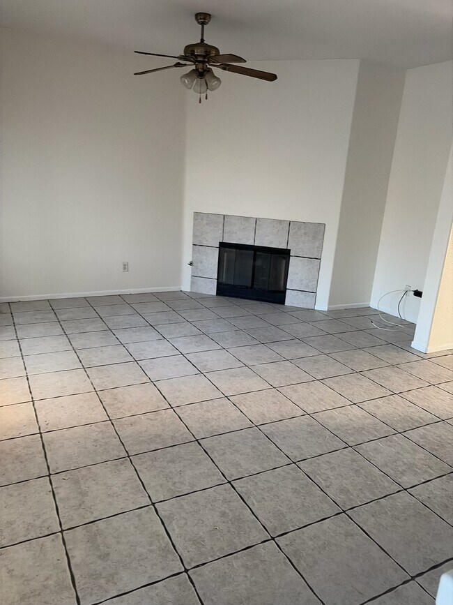 Foto del edificio - 12891 Pueblo Lane
