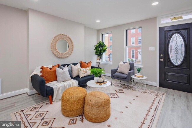 Foto del edificio - 1728 W Lexington St