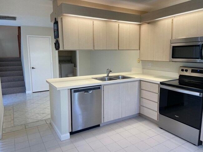 Foto del edificio - 43 Essex Ct