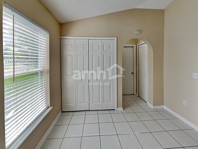 Foto del edificio - 12555 Belmont Lakes Dr