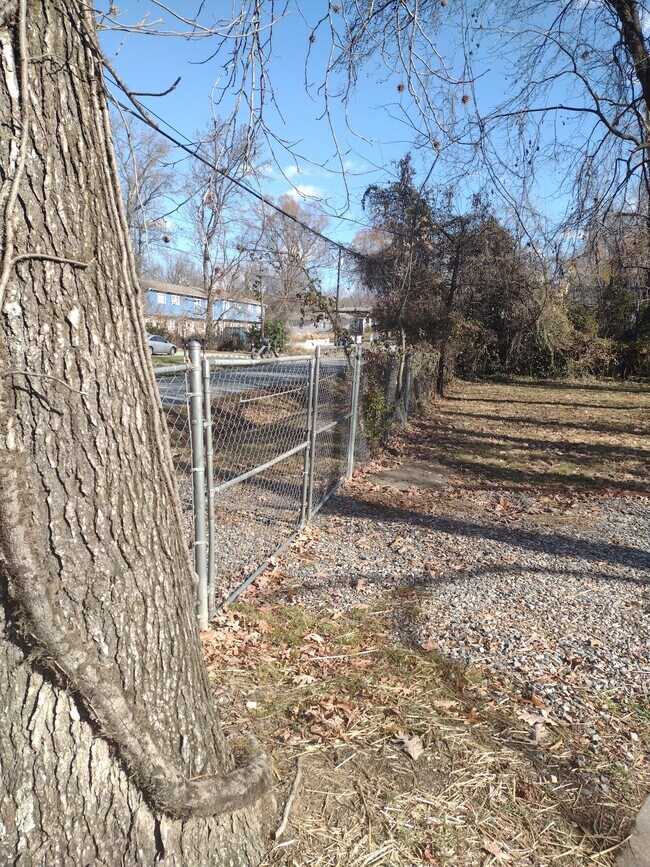 219 White St, Thomasville, NC 27360 House Rental in Thomasville, NC