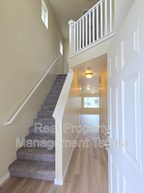 Foto del edificio - 4741 Parker St