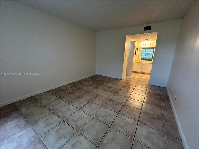 Building Photo - 4384 NW 9th Ave