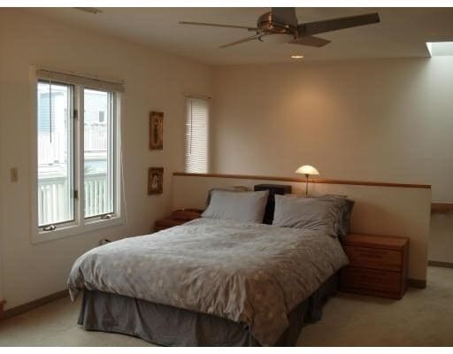 Building Photo - 43 Fresh Pond Pl