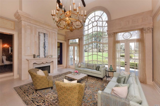 Foto del edificio - 4 Sterling Ln
