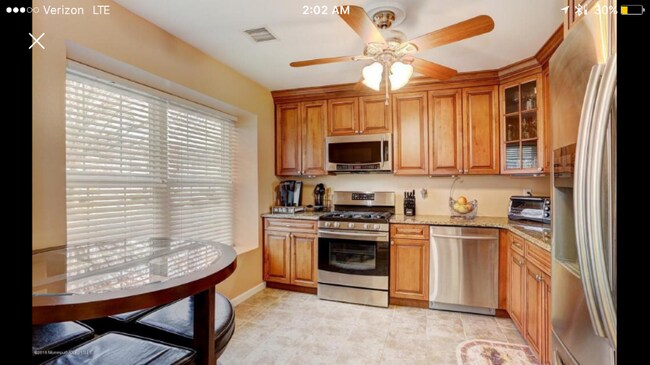 Foto del edificio - 60 County Rd