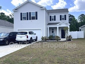 Building Photo - 147 Cloverleaf St