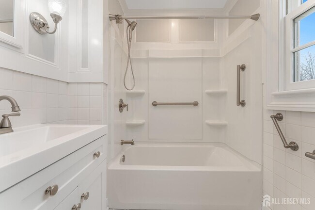 Foto del edificio - 100 Old Hwy 28