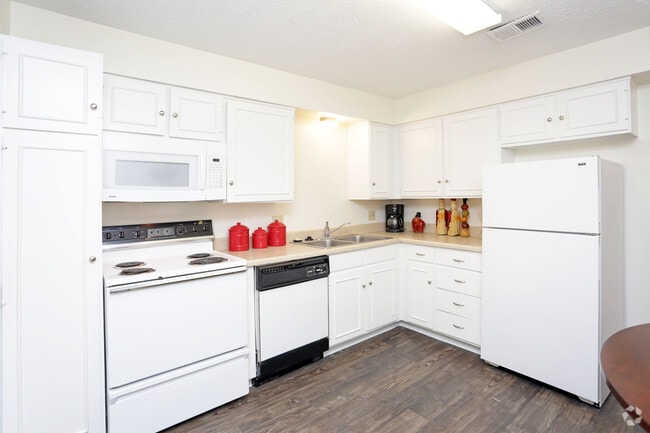 Interior Photo - The Martinique Apartments