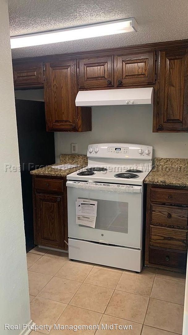 Foto del edificio - 2 br, 1.5 bath House - 2905 Sappington Pl ...