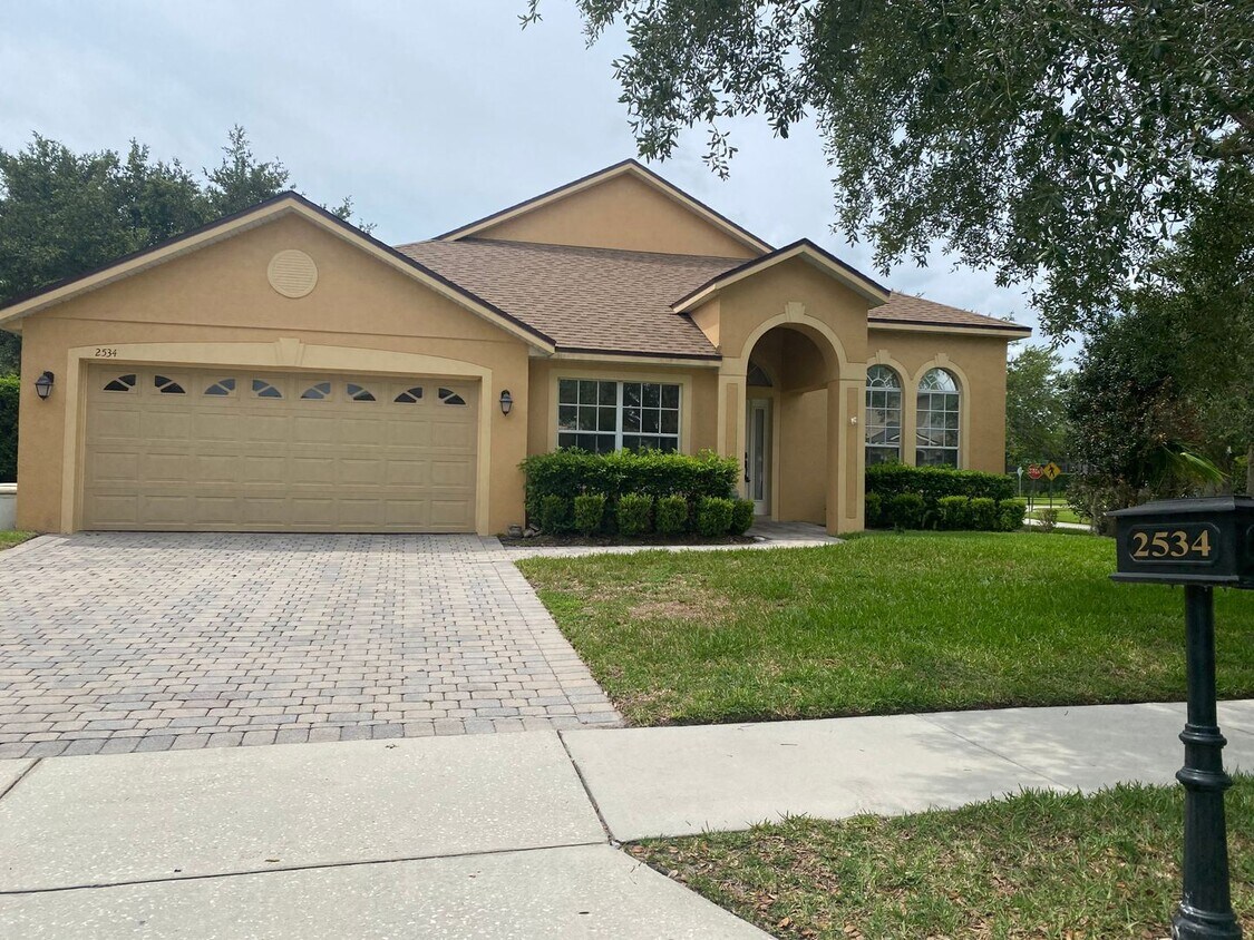 Primary Photo - 4 br, 2 bath House - 2534 DOUBLE TREE PLACE