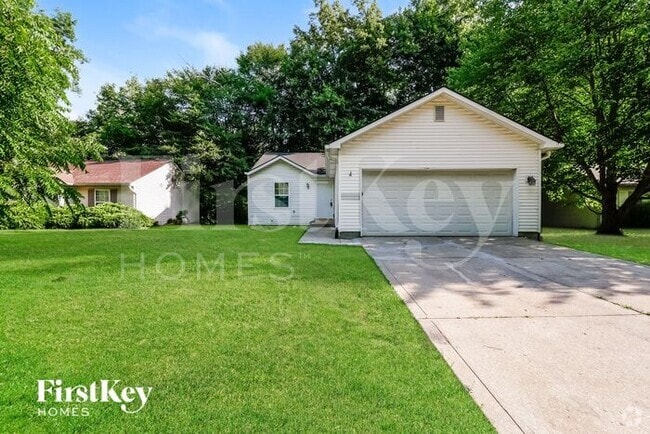 Building Photo - 8748 Woodpointe Cir