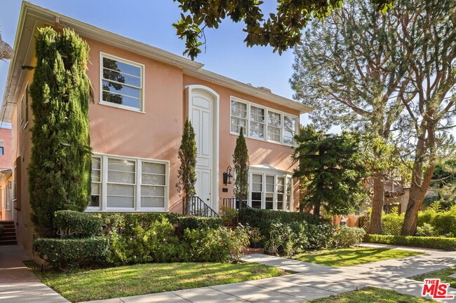 Foto del edificio - 450 Smithwood Dr