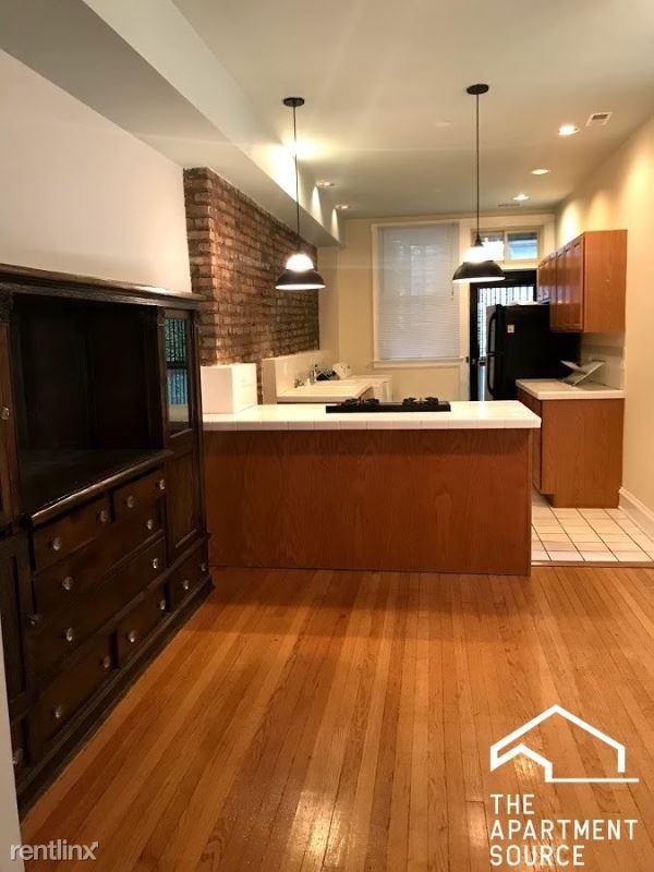 Foto del edificio - 808 W Cuyler Ave