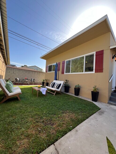 Building Photo - 4014 Higuera St