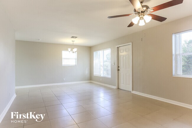 Foto del edificio - 2559 NW 62nd Terrace