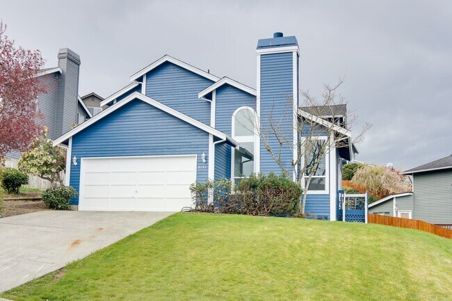 Building Photo - Federal Way Remodeled 2 Story