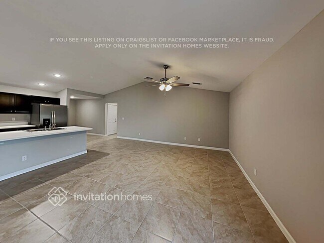 Foto del edificio - 1752 SW Dreyfuss Blvd