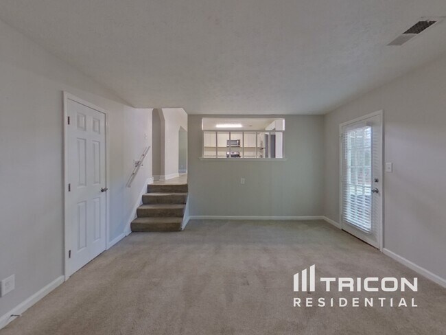 Foto del edificio - 531 Shefield Ct