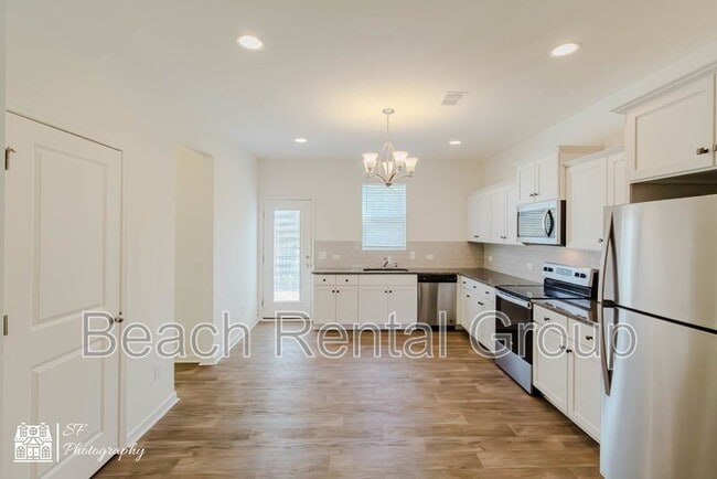 Building Photo - 109 Oxfordshire St