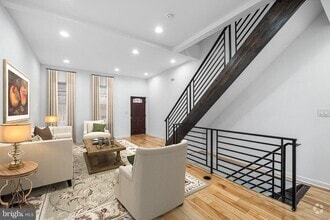 Building Photo - 4047 Green St